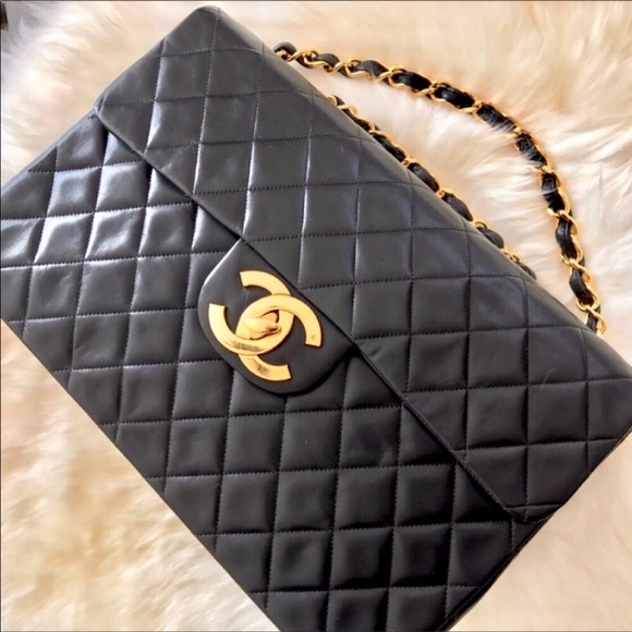 CHANEL Maxi XL Black Lambskin Single Flap 2.55 Bag - Picture 2 of 10